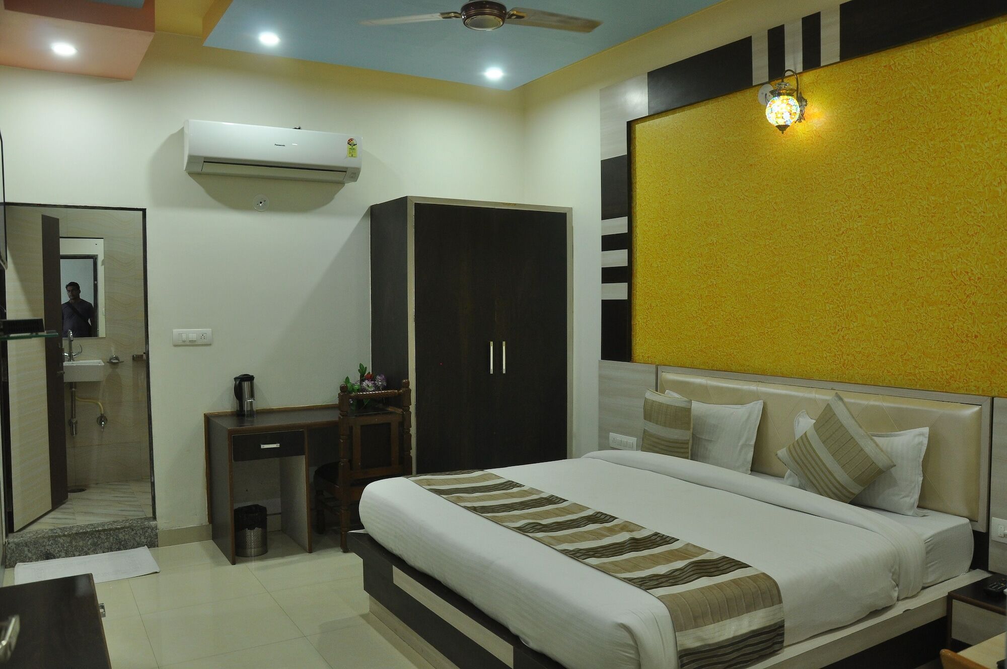 Oyo 6893 Hotel Airport View Jaipur Extérieur photo